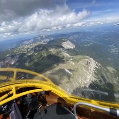 Verortung via Georeferenzierung der Kamera: Aufgenommen in der Nähe von Kapellen, Österreich in 2600 Meter
